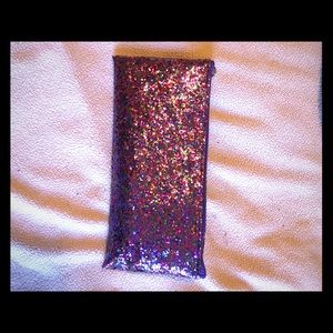 FREE w/purchase Glittery makeup bag with brushes